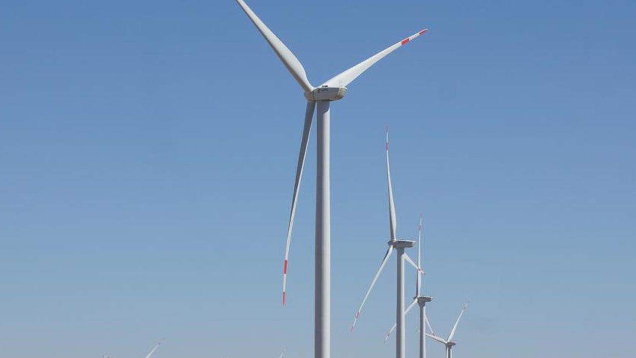 Çin'de dünyanın en büyük ultra yüksek irtifalı rüzgar çiftliği faaliyete geçti