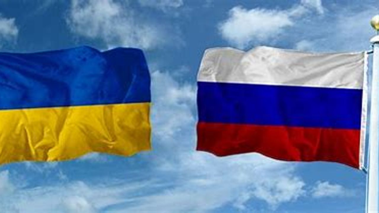 Zelenski: Rusya 29 Aralık'tan bu yana Ukrayna'ya yaklaşık 300 füze fırlattı