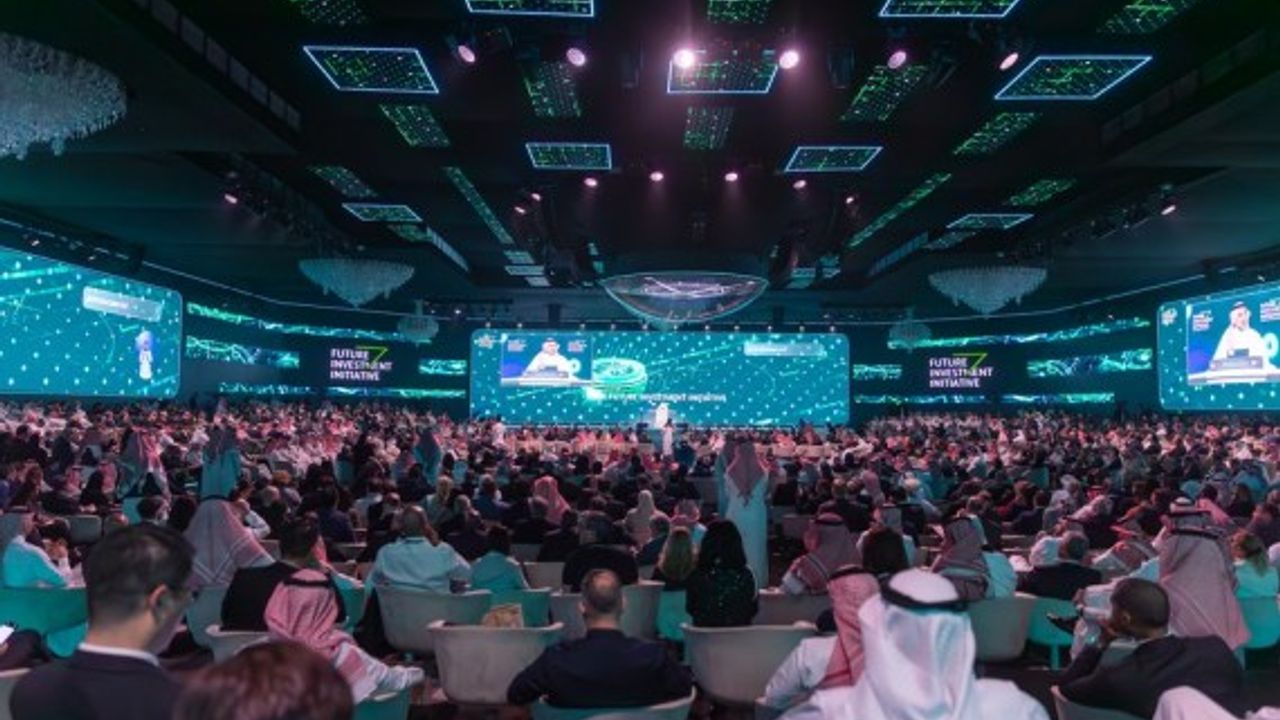 Xinhua Haber Ajansı, Riyad'daki Geleceğe Yatırım Girişimi forumuna medya ortağı olarak katıldı