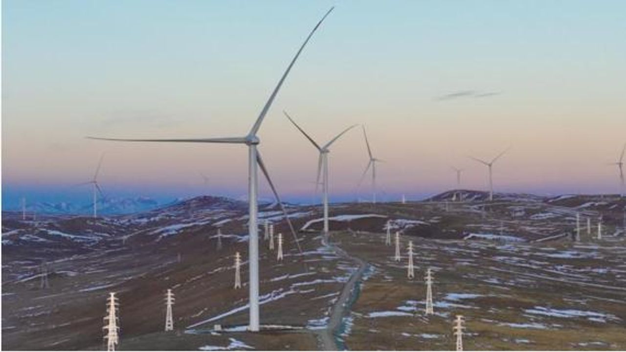 Çin'de dünyanın en büyük ultra yüksek irtifalı rüzgar çiftliği faaliyete geçti