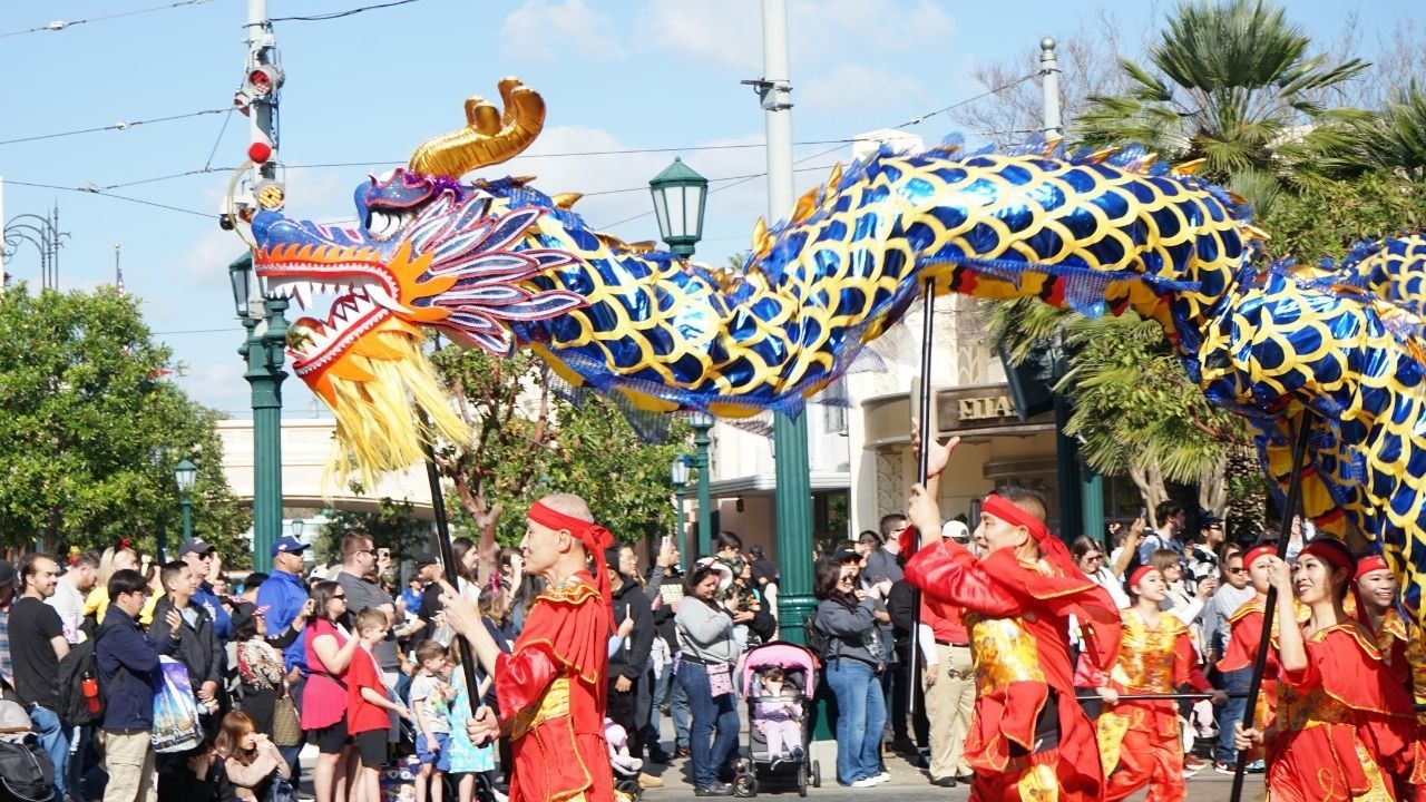 Disney Kaliforniya Macera Parkı'nda Çin Ay Yeni Yılı kutlamaları başladı