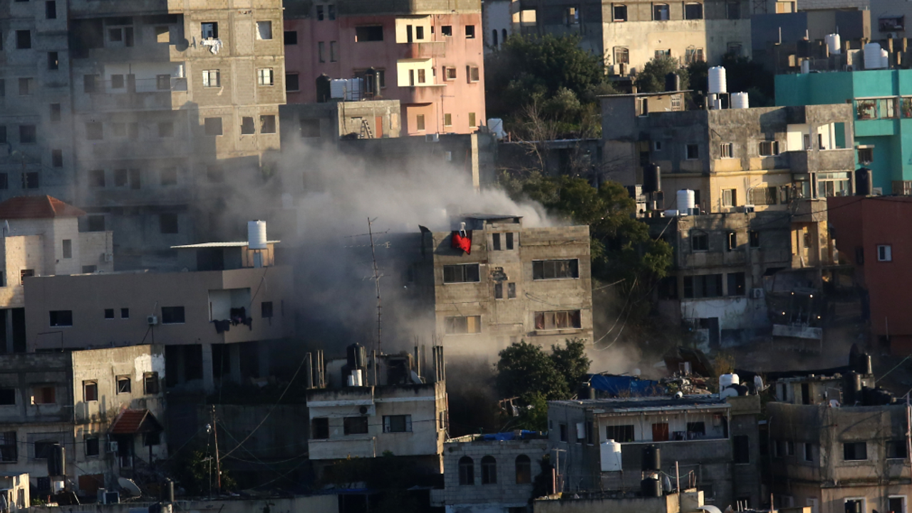 İsrail güçleri Batı Şeria'ya düzenlediği baskında 2 Filistinliyi öldürdü