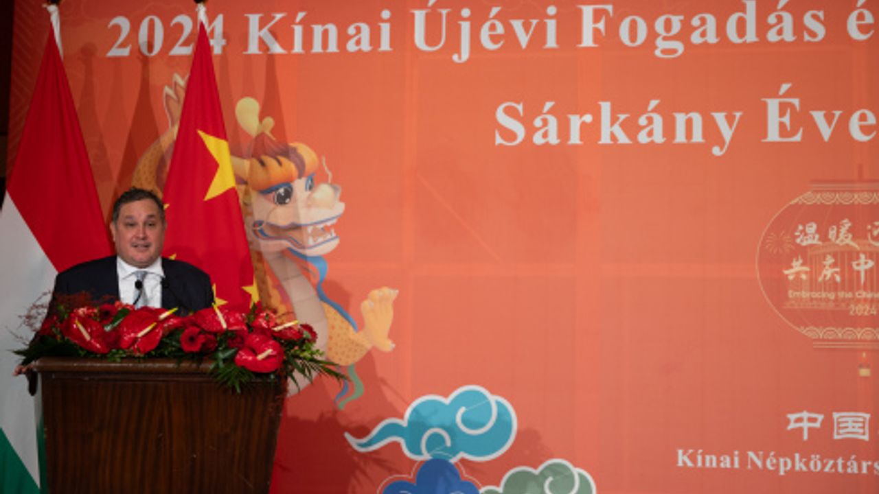 Çin'in Macaristan Büyükelçiliği, Ejderha Yılı'na özel resepsiyon verdi