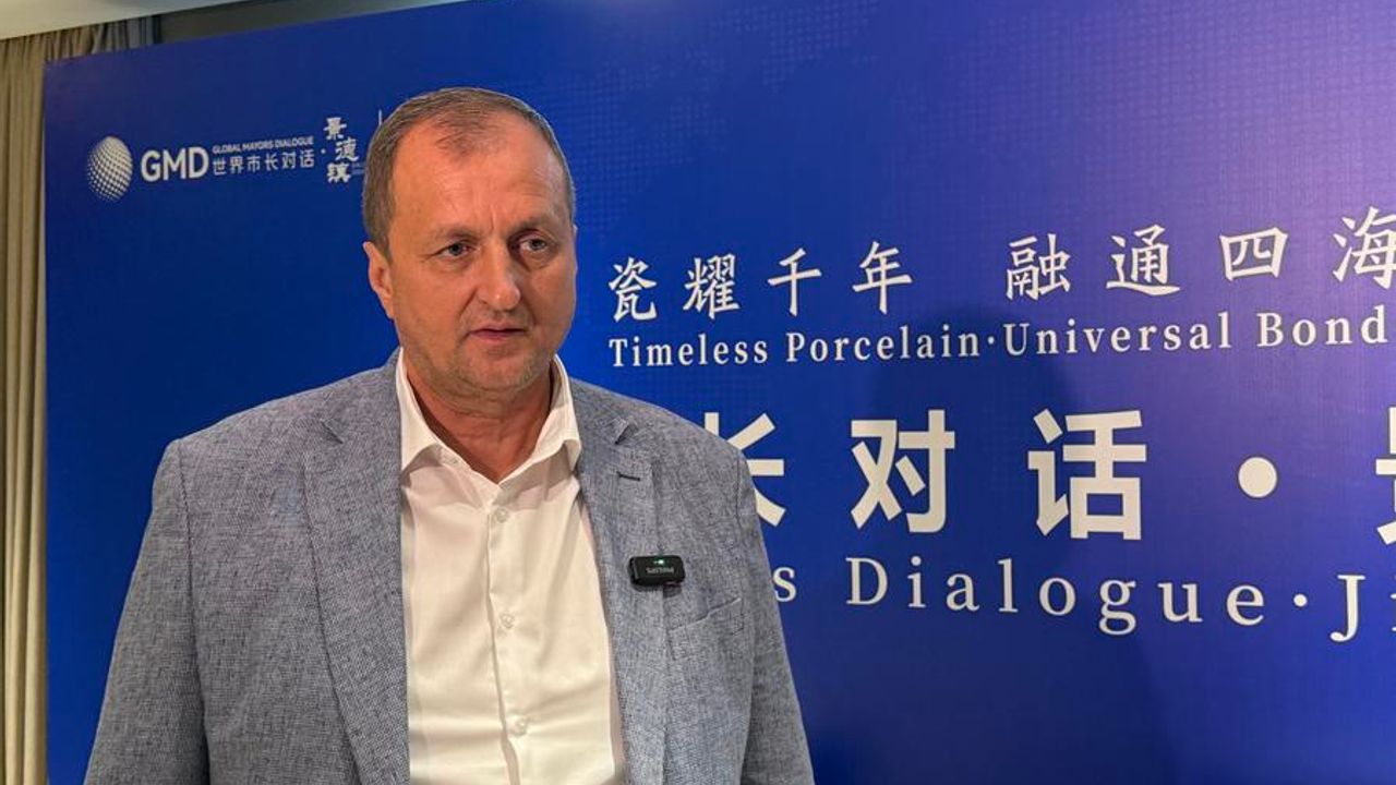 İznik Belediye Başkanı: Çin'in Jingdezhen kentiyle seramik alanında işbirliğini geliştirmek istiyoruz