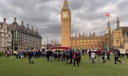 İngiltere’de 'Ruanda' protestosu