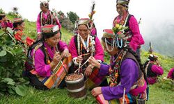 Tibet bölgesindeki Şerpa köylüleri