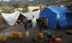 Afganistan'ı vuran depremin izleri