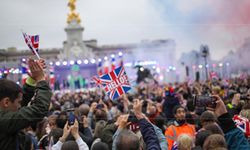 Londra'da Kraliçe Elizabeth'in Platin Jübilesi kutlamaları sona erdi