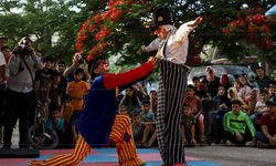 Gazzeli gençler Sirk ve Dabke Festivali'nde hoş vakit geçirdi