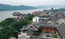 'Yangtze Nehri boyunca ilk şehir'de çekilen drone görüntüleri
