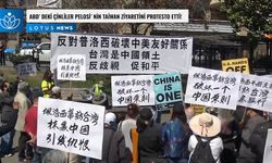 Video: ABD'deki Çinliler Pelosi'nin Taiwan ziyaretini protesto etti