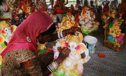 Hindistan'da Ganesh Chaturthi festivali için hazırlıklara başlandı