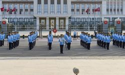 Cumhurbaşkanlığı Tüfekli Gösteri Bölüğü ve Mehteran Birliği’nden görkemli gösteri