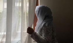 Taliban rejiminde kadın olmak: Evlerimizden dışarı çıkamayan köleleriz