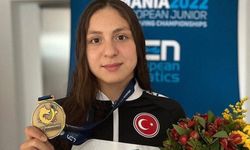 Milli yüzücü Merve Tuncel ikinci kez dünya şampiyonu oldu