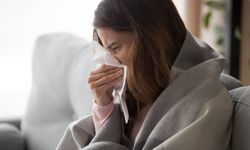 Bilim Kurulu üyesinden 'mevsimsel grip' ve 'Covid-19' uyarısı: Vakalar artıyor...