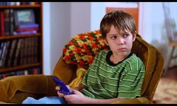 Araştırma: Küçük yaşta akıllı telefon sahibi olmak sağlık sorunlarına yol açıyor