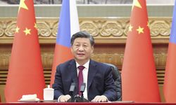 Çin ve Çek cumhurbaşkanları video konferans aracılığıyla görüştü