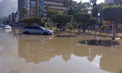 Kahramanmaraş depremi: İskenderun neden sular altında kaldı?
