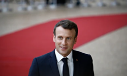Macron: Avrupa'nın ABD'ye bağımlılığını azaltması gerekiyor