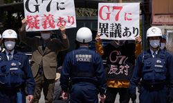 Japonya'da G7 karşıtı protesto düzenlendi