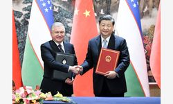 Xi, Özbekistan Cumhurbaşkanı Mirziyoyev ile görüştü