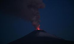 Meksika'daki Popocatepetl Yanardağı faaliyete geçti