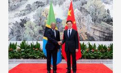 Çin Cumhurbaşkanı Yardımcısı Han, Zanzibar Devlet Başkanı ile görüştü