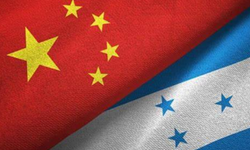Çin ve Honduras arasındaki ilk üst düzey iş toplantısı Beijing'de düzenlendi