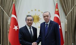 Cumhurbaşkanı Erdoğan, Wang Yi ile ikili ilişkiler ele aldı