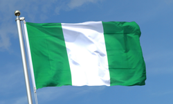 Nijerya'da otobüsle kamyon çarpıştı: 20 ölü
