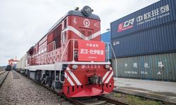 Çin'in Wuhan kentinde yılın ilk yarısında Çin-Avrupa yük treni seferleri arttı
