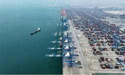 Çin'in Qinzhou Limanı önemli bir modern uluslararası merkez haline geldi