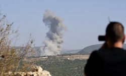 İsrail, Lübnan'ın güneyine hava saldırıları düzenledi: 2 ölü, 5 yaralı Image Carouse