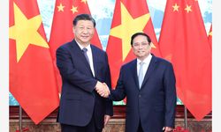 Çin Cumhurbaşkanı Xi, Vietnam Başbakanı ile görüştü