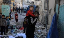 İsrail, Refah kentindeki sivilleri yakında tahliye etmeye başlayacak
