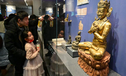 Çin'deki müzeler Bahar Bayramı tatilinde ziyaretçi akınına uğradı