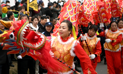Çin'in Shaanxi eyaletinde Bahar Bayramı geçit töreniyle kutlandı