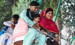 Pakistan'dan Ramazan Bayramı manzaraları