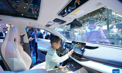 Uygun fiyatlı en son teknolojiler Pekin Otomobil Fuarı'nda ziyaretçileri büyüledi