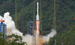 Çin uzaya yeni bir uydu gönderdi