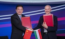 Xinhua ve Macaristan'ın ATV medya grubu işbirliğini artırmak üzere mutabakat zaptı imzaladı