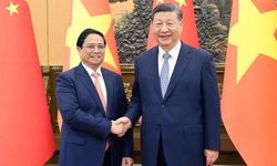 Çin Cumhurbaşkanı Xi, Vietnam Başbakanı ile görüştü