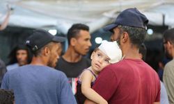 Filistinliler Nuseyrat Mülteci Kampı'nda kabuslarında bile göremeyecekleri dehşeti yaşadı