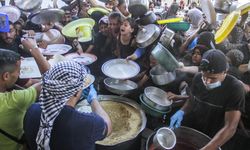 UNRWA Genel Komiseri Lazzarini: Gazze'de kıtlık kasıtlı olarak yaratılıyor