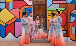 Malezya'nın Malakka kentinde ilk kez düzenlenen Hanfu Festivali renkli görüntülere sahne oldu