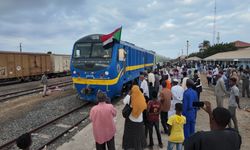 Sudan'da çatışmalar nedeniyle kapanan Port Sudan-Atbara tren seferleri yeniden başladı