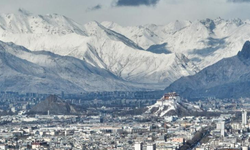 Çin'in Xizang (Tibet) bölgesiyle Hong Kong arasında uçuşlar başladı