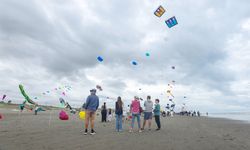 Fotoğraf: Yeni Zelanda'da düzenlenen Otaki Uçurtma Festivali plajda renkli görüntülere sahne oldu