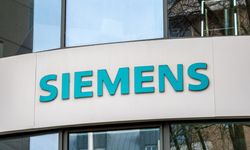 Irak, elektrik şebekesini güçlendirmek için Siemens Enerji ile işbirliği anlaşması imzaladı